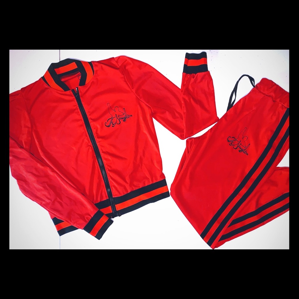 Women’s track suit